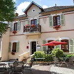 מלון Du Chateau