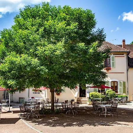 Du Chateau * Bellenaves