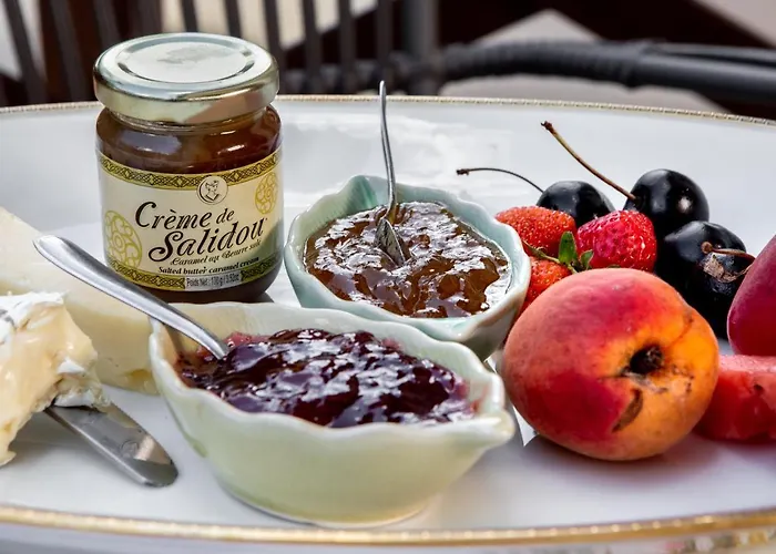 Du Chateau Bellenaves